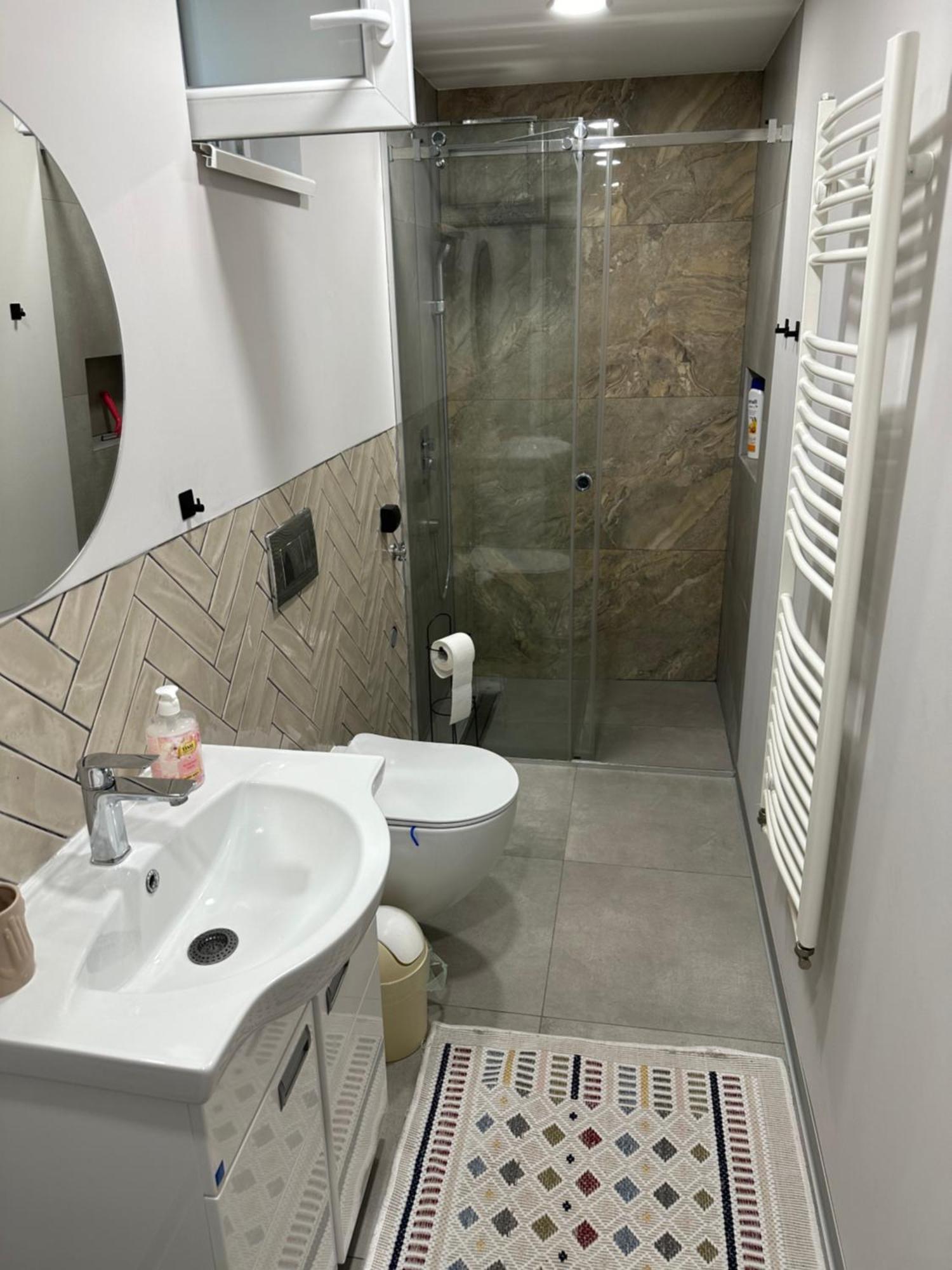 Day & Night Apartment Ćuprija 외부 사진